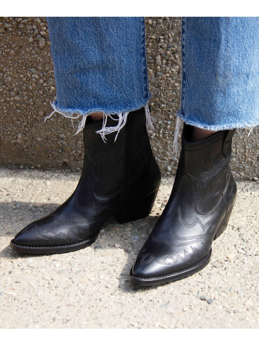NIB Seychelles Eagle Rock Short Leather Western Womens Boot Size 10 Black
